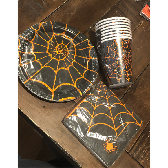 NWT HALLOWEEN PARTY Bundle Dessert Plates‎ Napkins Cups Set Spider Web Spider - Picture 1 of 10